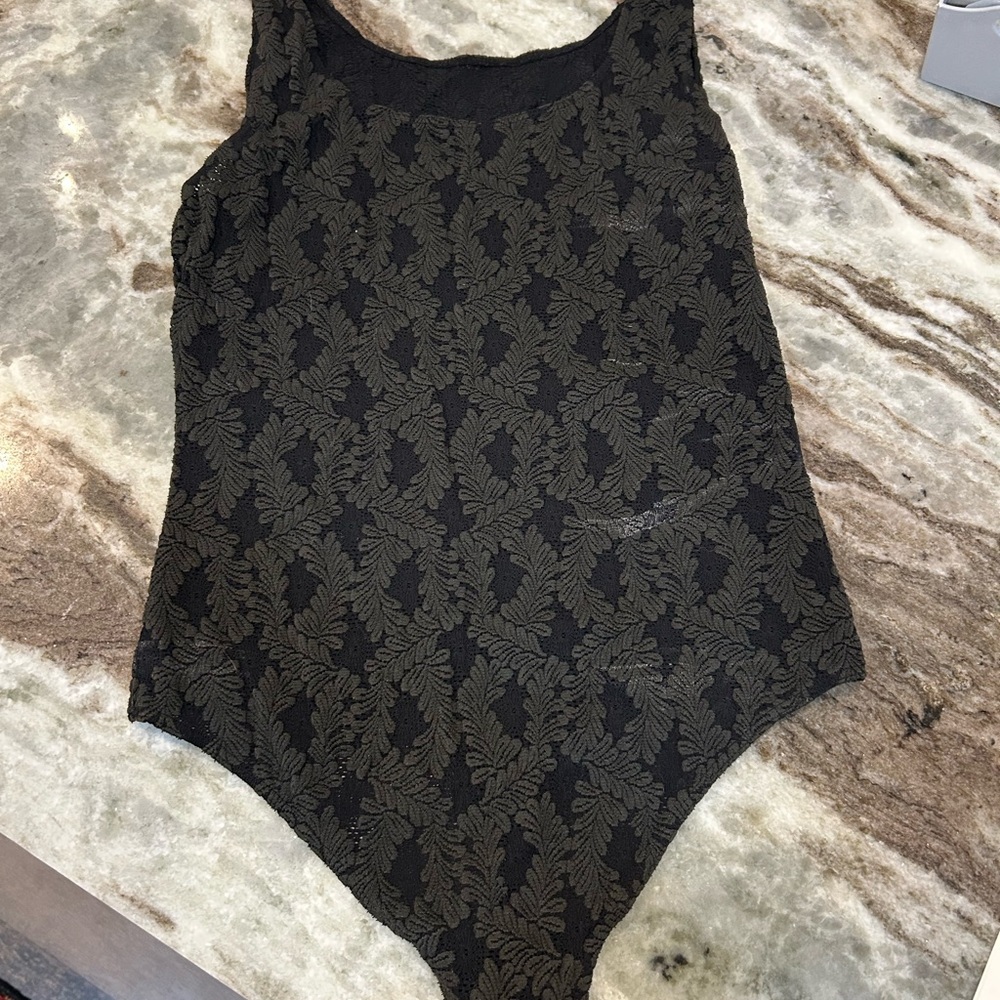 Wolford lace Bodysuit no size tag M? Made in Austria has stains